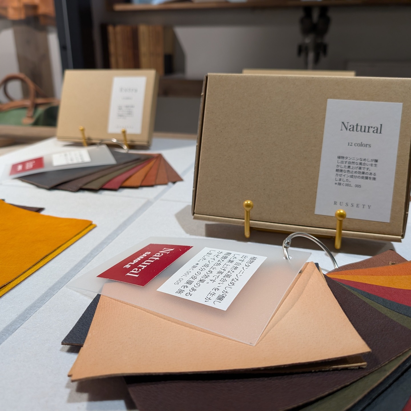 #豚革
#ピッグスキン
#東京レザー
#ラセッテー
#やさしい革
#PIGSKIN