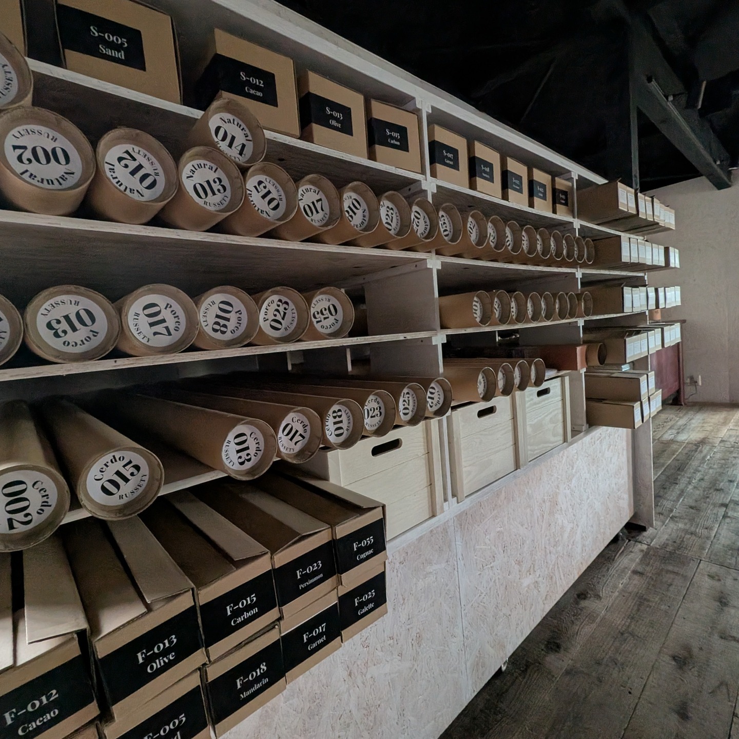 #豚革
#ピッグスキン
#東京レザー
#ラセッテー
#やさしい革
＃PIGSKIN
#やさしい革の博物館＆ショップ